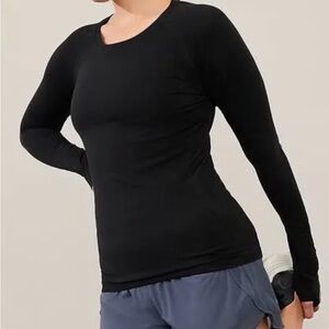 Athleta Momentum Women's Black Long Sleeve Top
